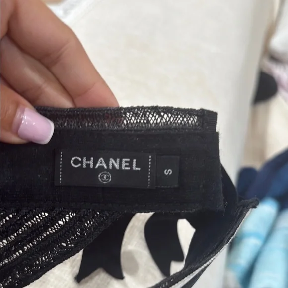 Chanel Black Visor Hat - Picture 3 of 4